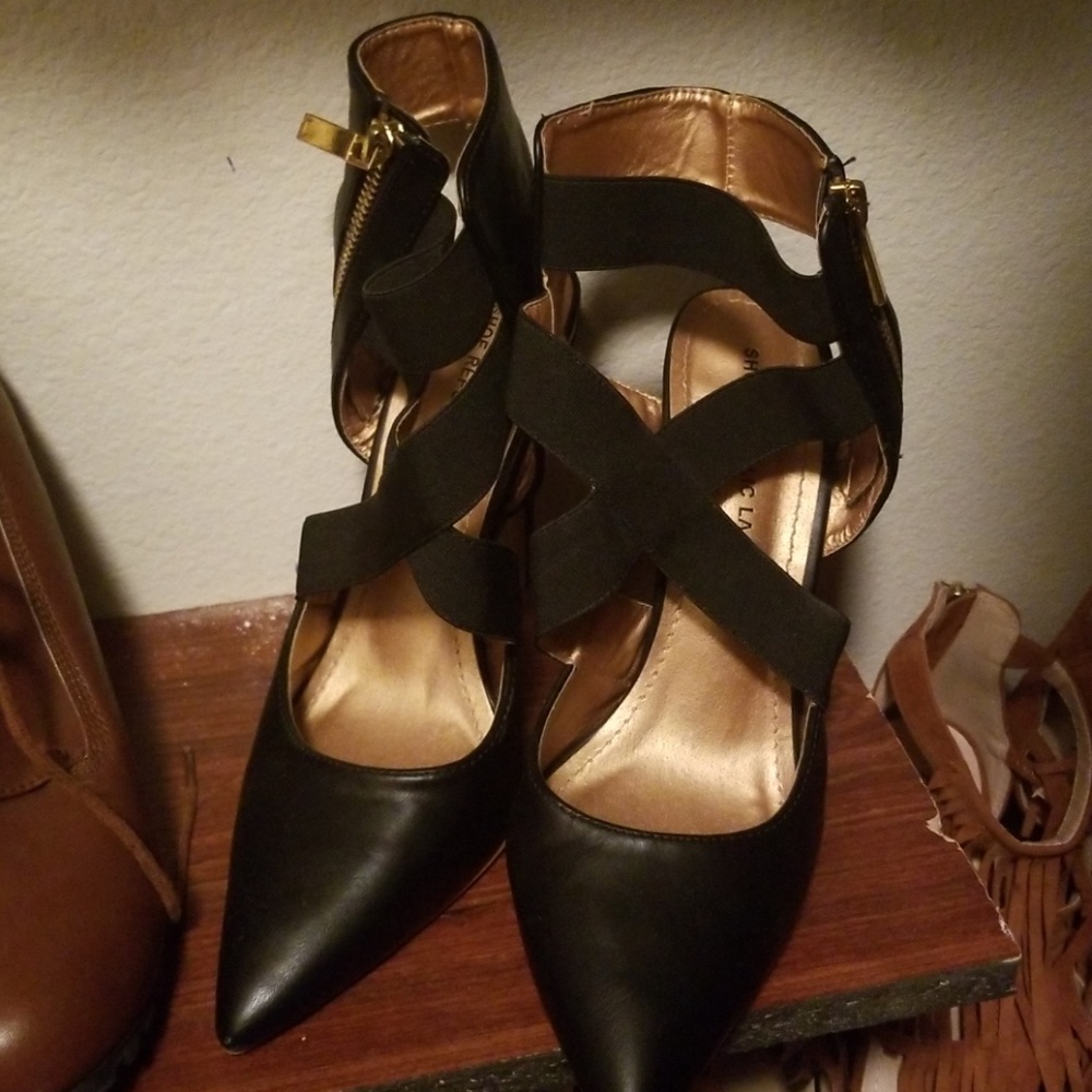4 inch black strappy heels